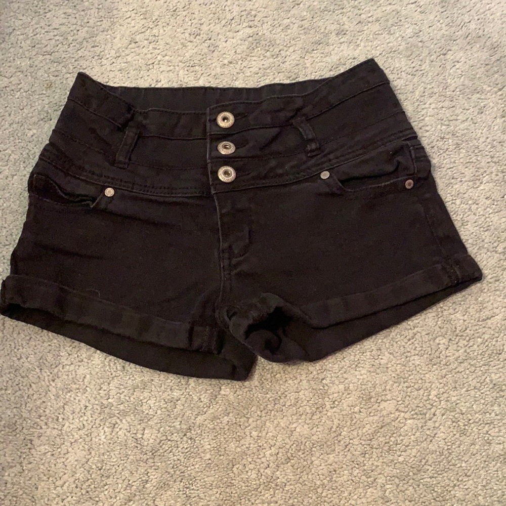 Black denim jean shorts size 7